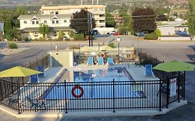Flamingo Motel